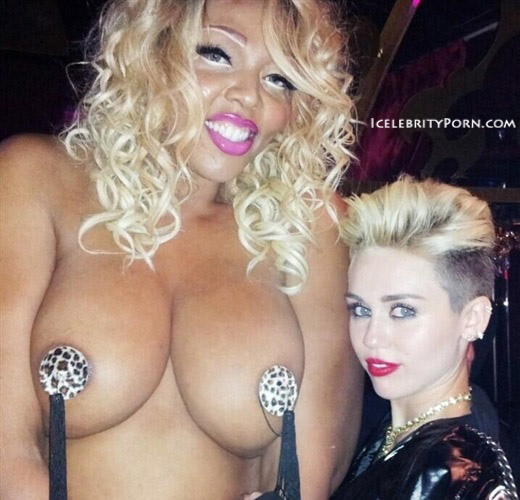Miley Desnuda