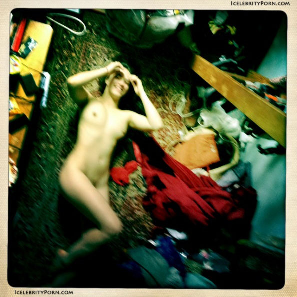 Jessica Brown Findlay nude desnuda hot pics (4)