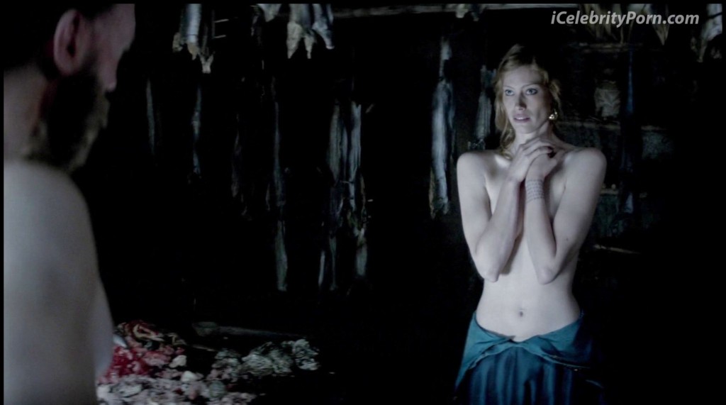 Alyssa Sutherland como Princess Aslaug - Desnuda-vikingos-xxx-porn-sex-tape-photo-pics-leaked-nude-naked-sexy-hot-scene-scene (7)