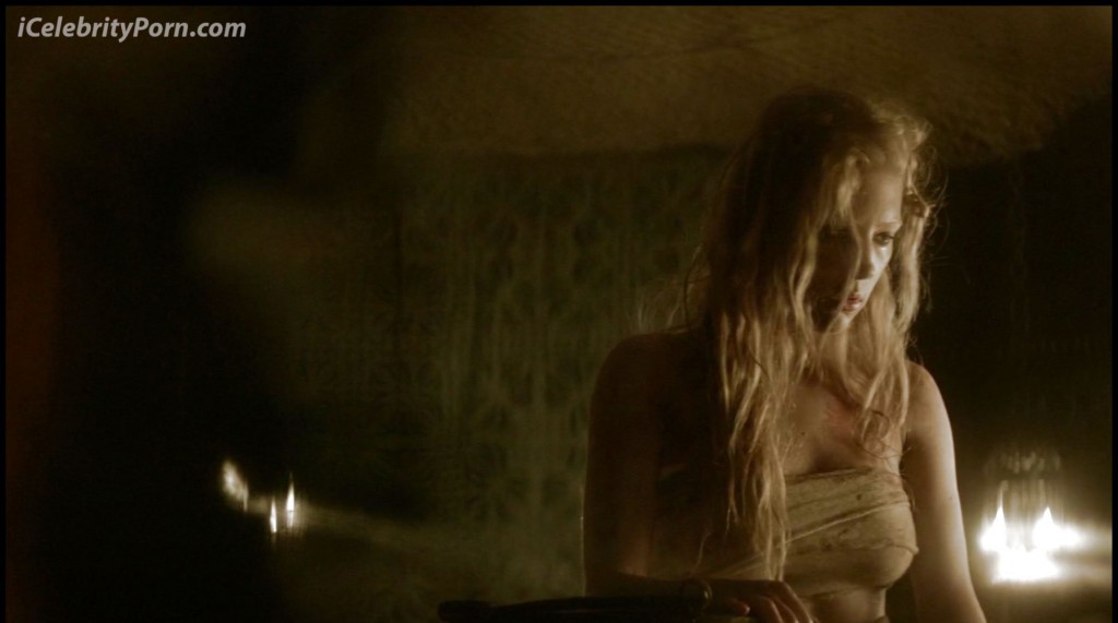 Katheryn Winnick as Lagertha-vikings-porn-hot-sexy-scene-nude-leaked-pics-video-xxx-porn (1)