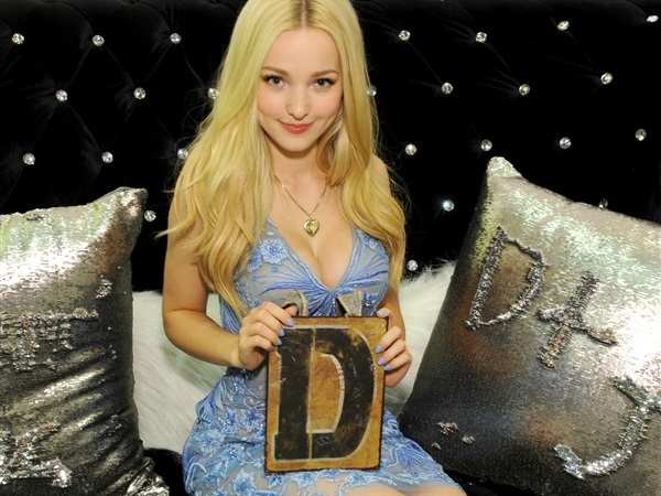 Dove Cameron Desnuda Fotos Intimas Hot xxx