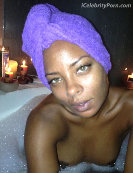 Eva Marcille xxx Desnuda Fotos intimas Toples- sex-tape-ducha-senos-vagina-desnudaxxx-sexo-masturbada-bañera-ducha-baño-toples.calzon (2)