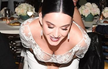 Katy Perry muestra sus tetas en su cumpleaños – Katy Perry lista para recibir su regalo en forma de polla