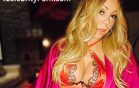 Mariah Carey desnuda enseña sus grandes tetas en la bañera
