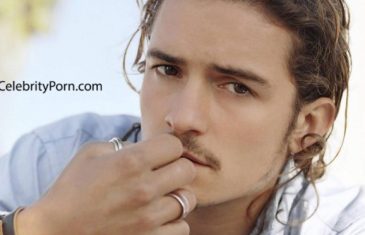 xxx Orlando Bloom descuido muestra su pene en la playa